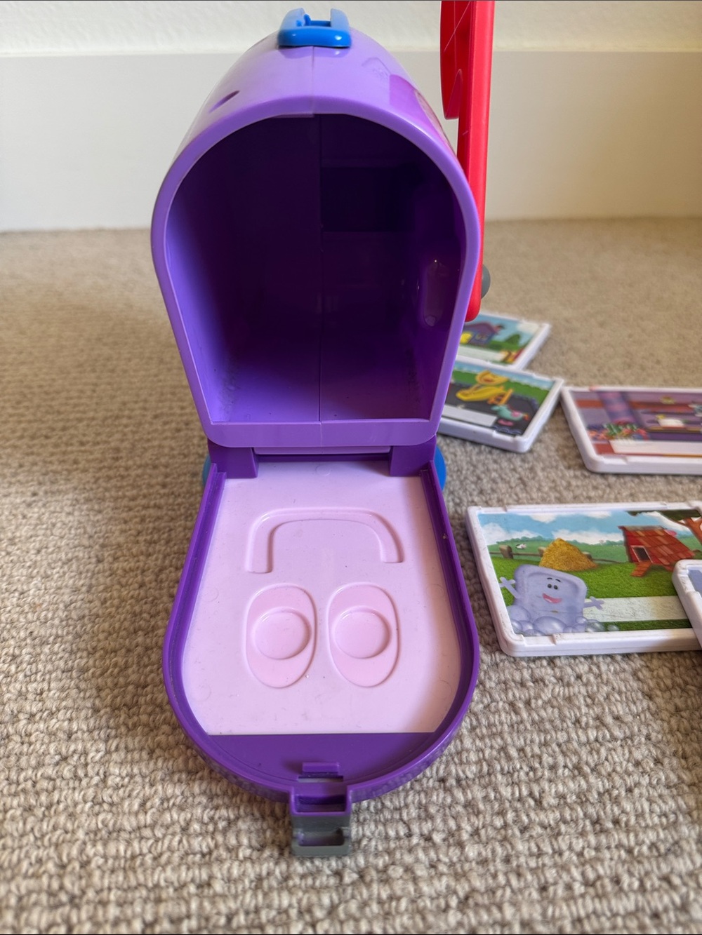 Blues Clues Kids Mailbox Toy - Playful Role-Play Fun - Picture 9 of 9